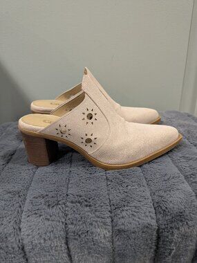 Casta Tandem Mules NWOT